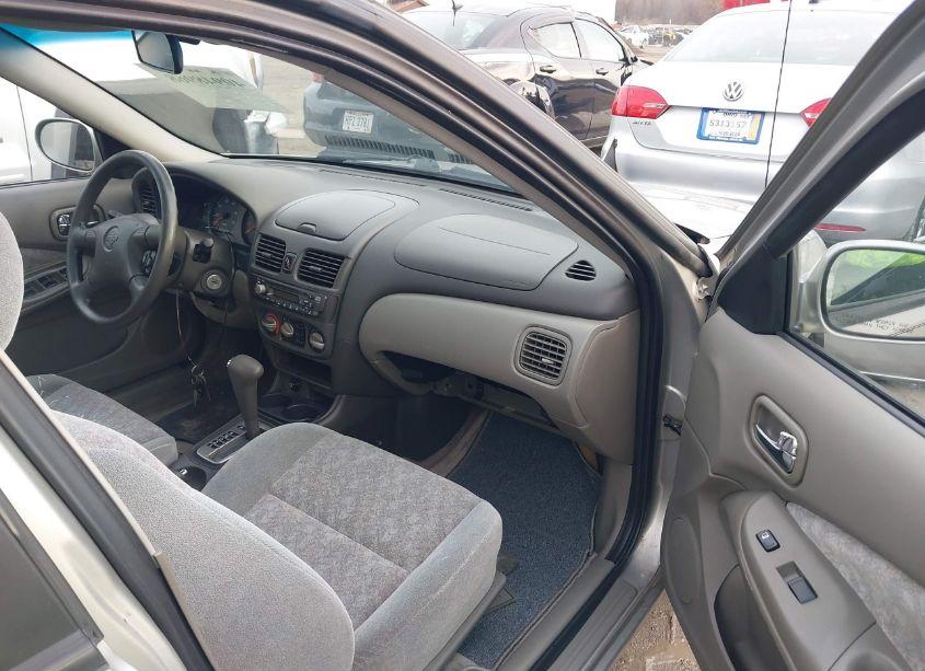 Photo 5 of 2000 Nissan Sentra GXE/XE (VIN 3N1CB51DXYL354146)