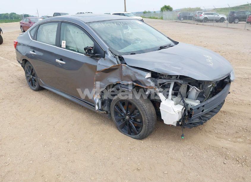 2017 Nissan Sentra SR TURBO (VIN 3N1CB7AP1HY273013) main photo