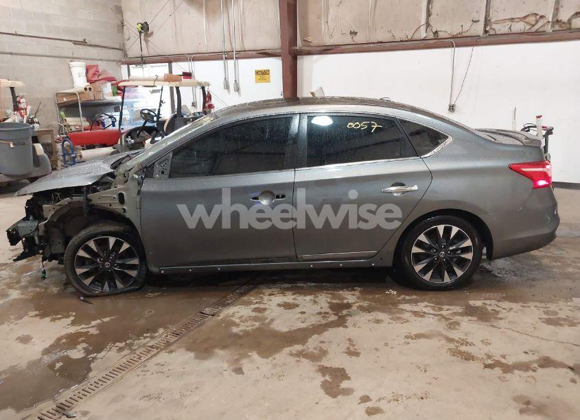 Photo 15 of 2018 Nissan Sentra SR TURBO (VIN 3N1CB7AP3JY209402)