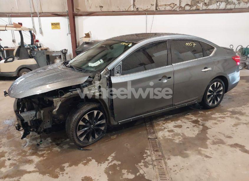 Photo 2 of 2018 Nissan Sentra SR TURBO (VIN 3N1CB7AP3JY209402)