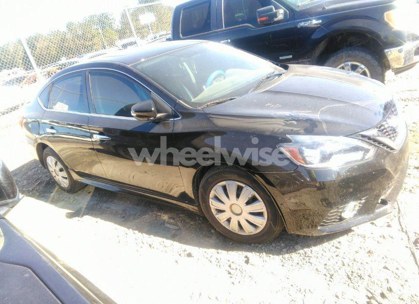 2017 Nissan Sentra SR TURBO (VIN 3N1CB7AP4HY235114) main photo