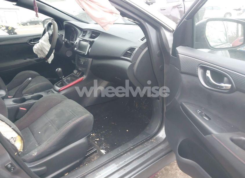 Photo 5 of 2019 Nissan Sentra NISMO (VIN 3N1CB7AP5KY387961)