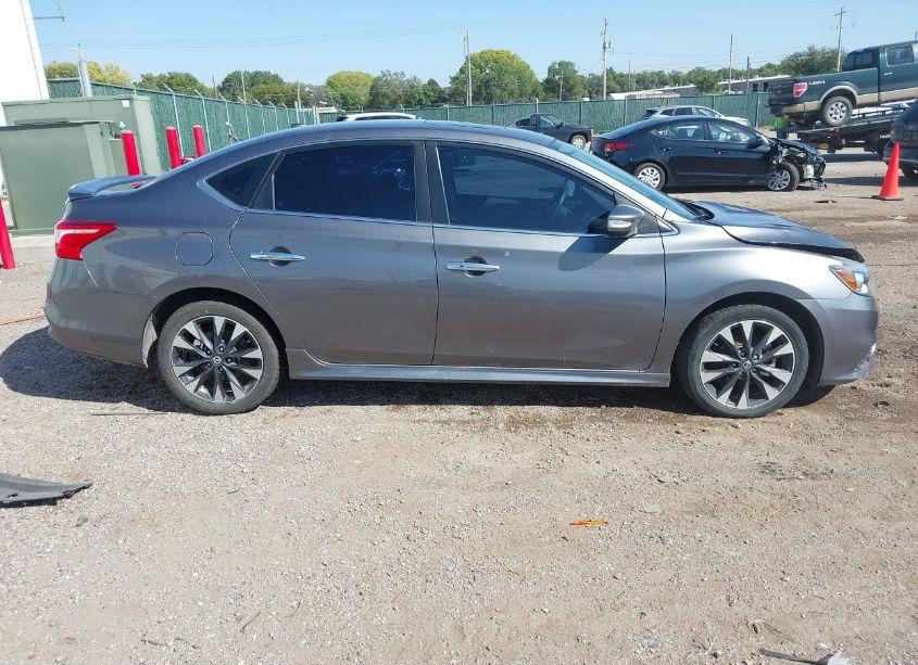 Photo 13 of 2017 Nissan Sentra SR TURBO (VIN 3N1CB7AP6HY210134)