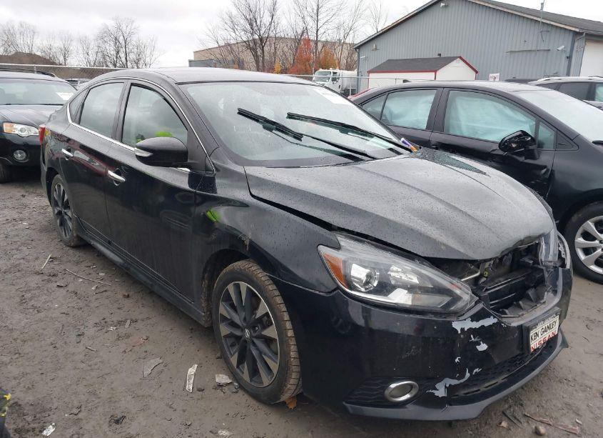 2018 Nissan Sentra SR TURBO (VIN 3N1CB7AP6JY203898) main photo