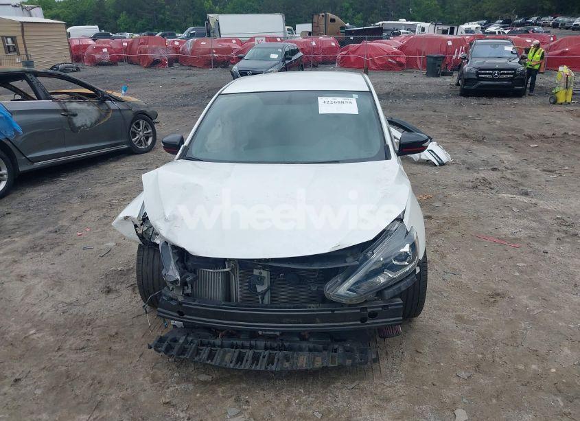 Photo 13 of 2019 Nissan Sentra NISMO (VIN 3N1CB7AP6KY399441)