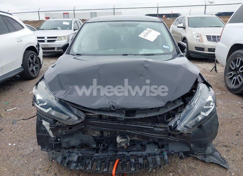 Photo 13 of 2018 Nissan Sentra SR TURBO (VIN 3N1CB7AP7JY204123)