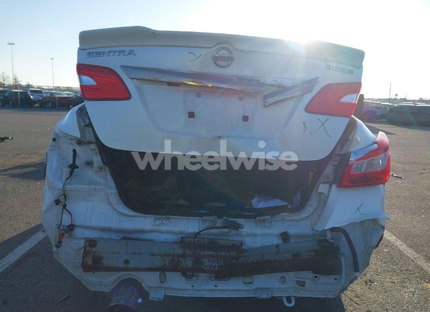 Photo 6 of 2017 Nissan Sentra NISMO (VIN 3N1CB7AP9HY353188)