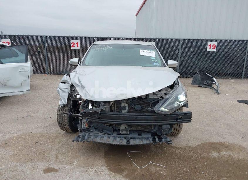 Photo 13 of 2019 Nissan Sentra SR TURBO (VIN 3N1CB7AP9KY203072)