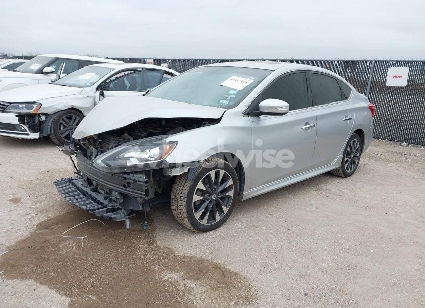 Photo 2 of 2019 Nissan Sentra SR TURBO (VIN 3N1CB7AP9KY203072)