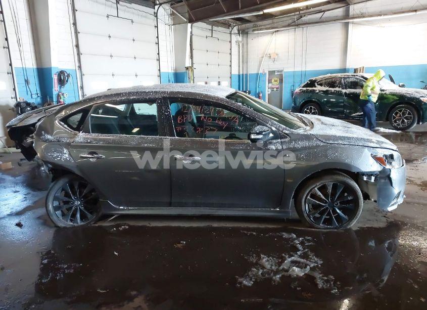 Photo 13 of 2017 Nissan Sentra (VIN 3N1CB7APXHY301570)