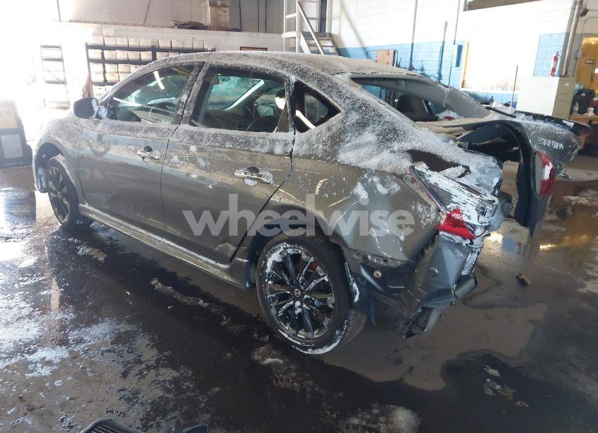 Photo 3 of 2017 Nissan Sentra (VIN 3N1CB7APXHY301570)