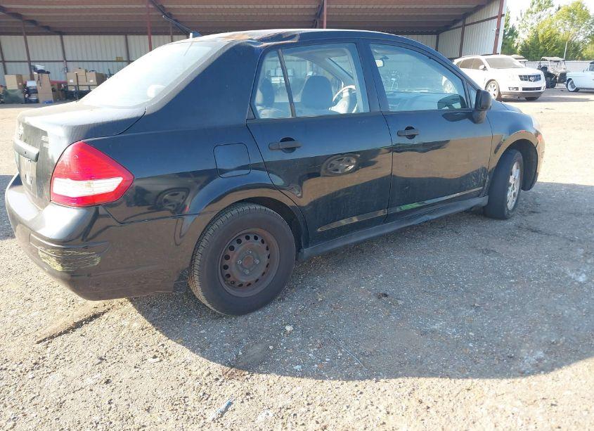 Photo 4 of 2009 Nissan Versa 1.6 (VIN 3N1CC11E19L467970)