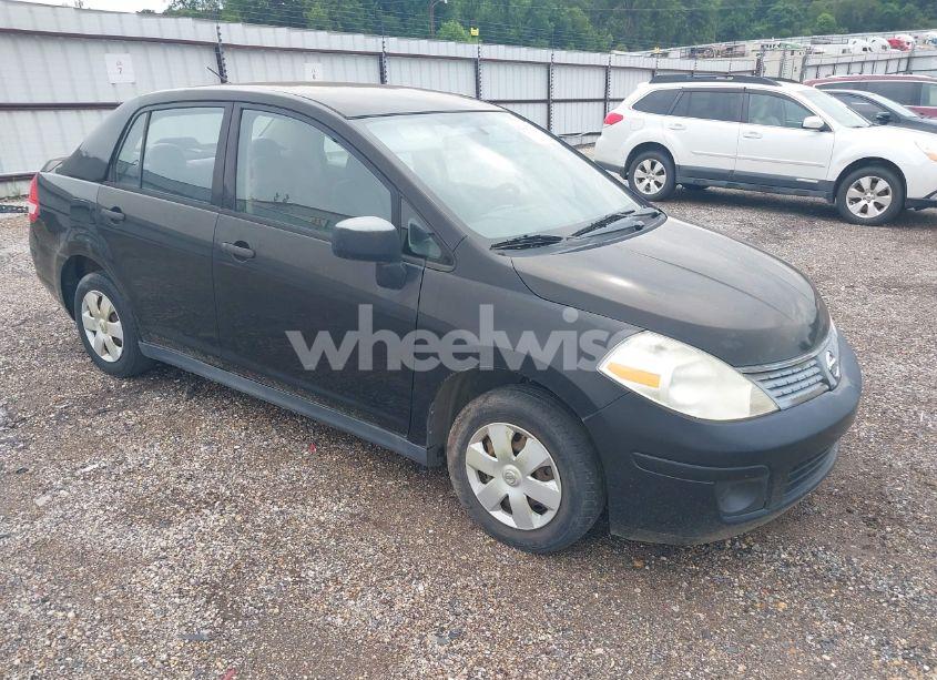 2009 Nissan Versa 1.6 (VIN 3N1CC11E29L453804) main photo