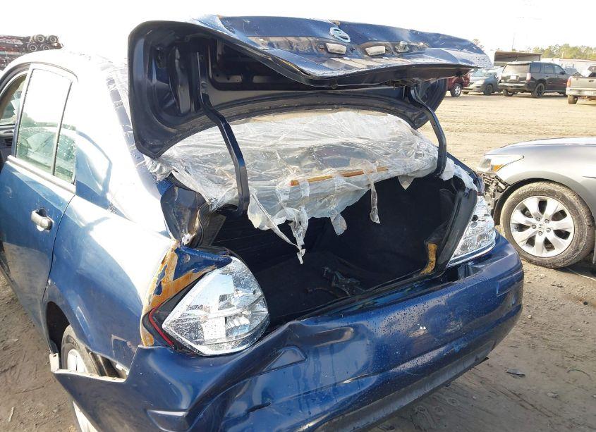 Photo 6 of 2009 Nissan Versa 1.6 (VIN 3N1CC11E49L479529)