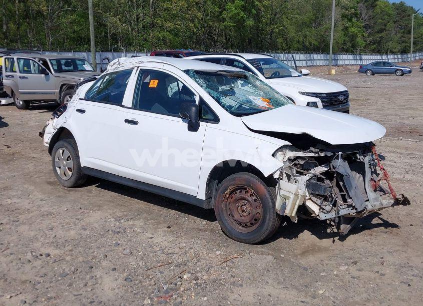 2009 Nissan Versa 1.6 (VIN 3N1CC11E79L424301) main photo