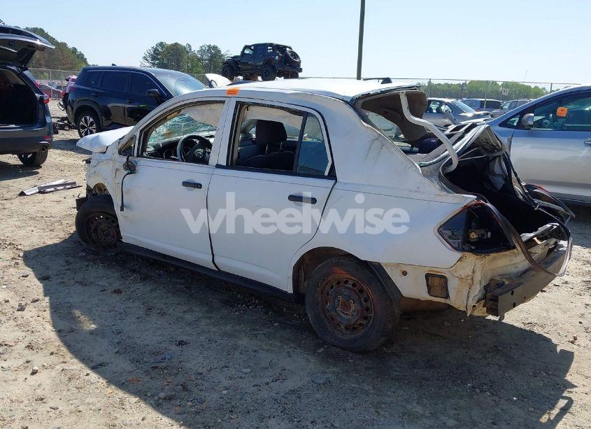 Photo 3 of 2009 Nissan Versa 1.6 (VIN 3N1CC11E79L424301)