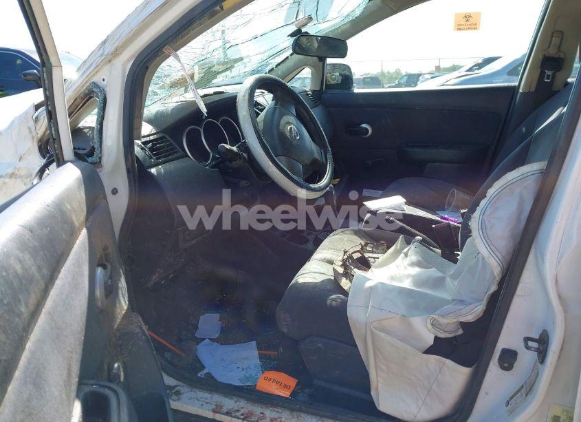 Photo 5 of 2009 Nissan Versa 1.6 (VIN 3N1CC11E79L424301)