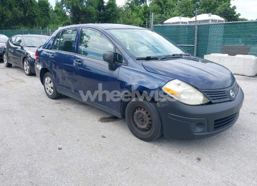 2009 Nissan Versa 1.6 (VIN 3N1CC11E79L429384) main photo