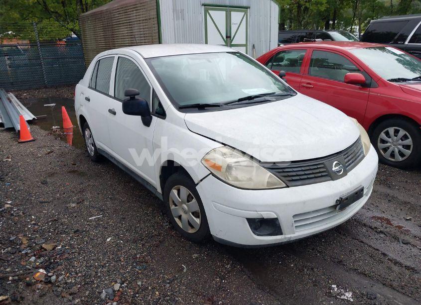 2009 Nissan Versa 1.6 (VIN 3N1CC11EX9L423580) main photo
