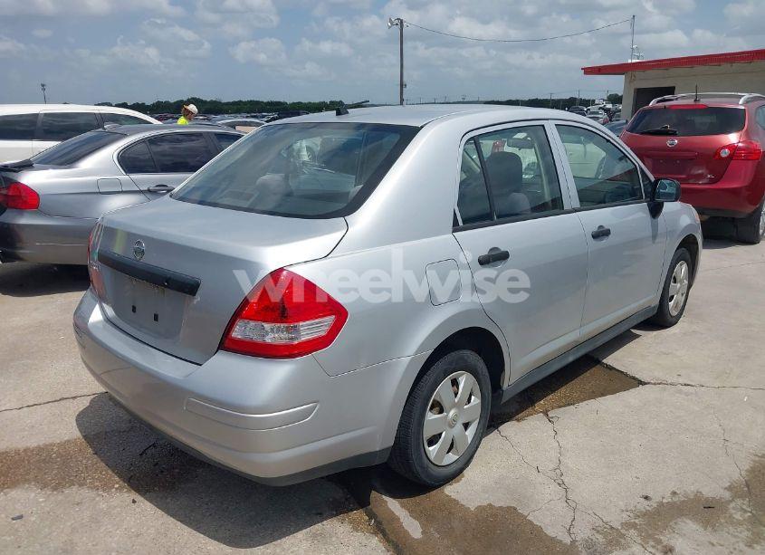 Photo 4 of 2011 Nissan Versa 1.6 (VIN 3N1CC1AP1BL371991)