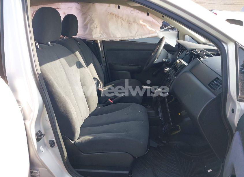 Photo 5 of 2011 Nissan Versa 1.6 (VIN 3N1CC1AP1BL419246)