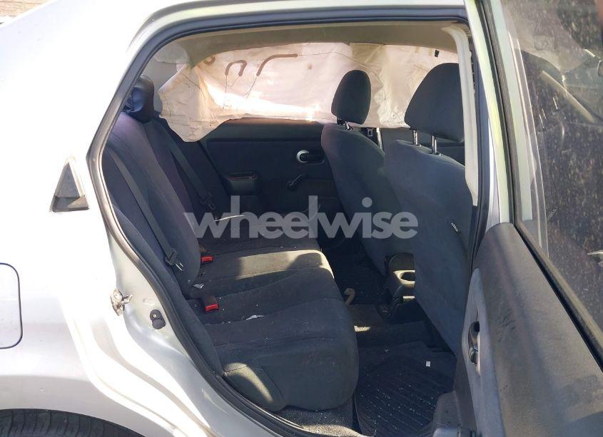 Photo 8 of 2011 Nissan Versa 1.6 (VIN 3N1CC1AP1BL419246)