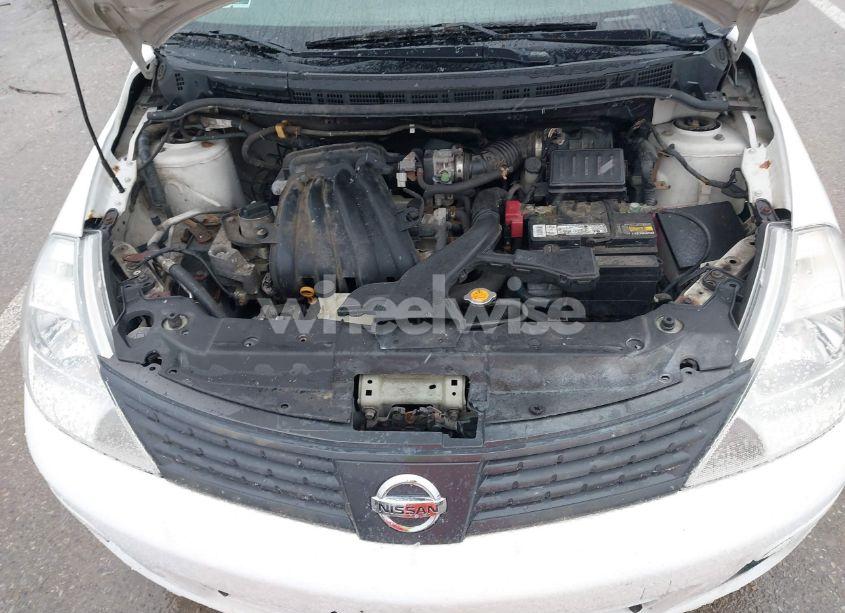 Photo 10 of 2011 Nissan Versa 1.6 (VIN 3N1CC1AP2BL394003)