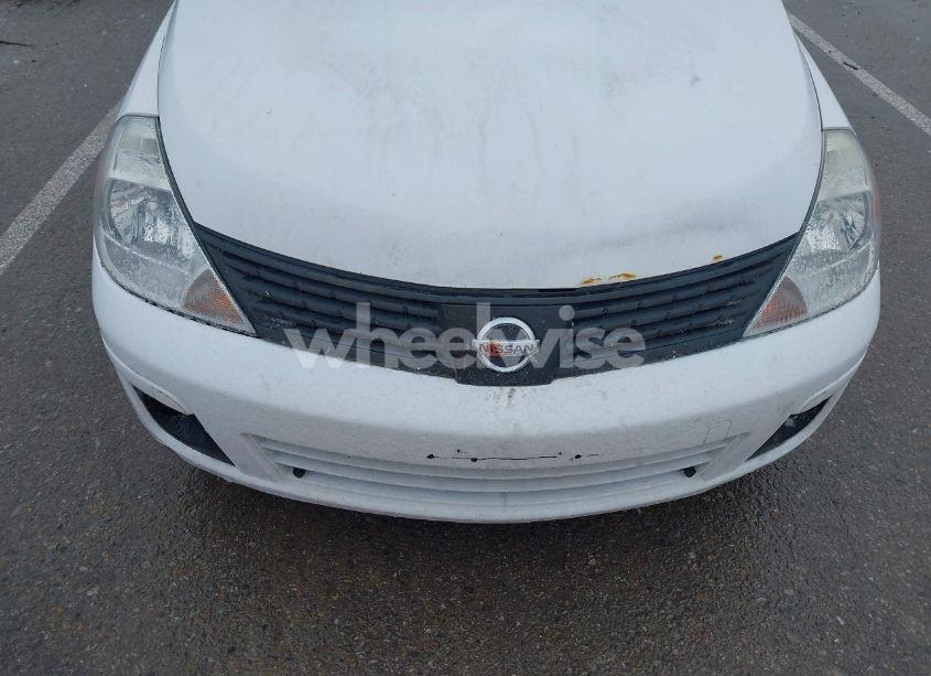 Photo 6 of 2011 Nissan Versa 1.6 (VIN 3N1CC1AP2BL394003)