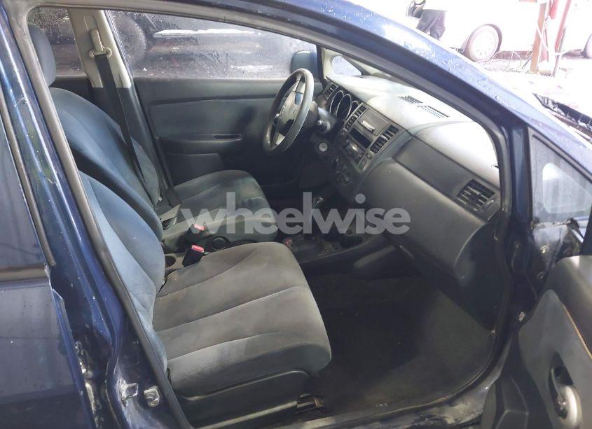 Photo 5 of 2011 Nissan Versa 1.6 (VIN 3N1CC1AP9BL377344)