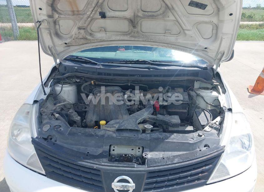 Photo 10 of 2011 Nissan Versa 1.6 (VIN 3N1CC1APXBL374517)