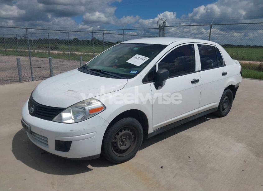 Photo 2 of 2011 Nissan Versa 1.6 (VIN 3N1CC1APXBL374517)