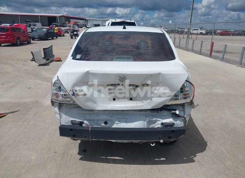 Photo 6 of 2011 Nissan Versa 1.6 (VIN 3N1CC1APXBL374517)