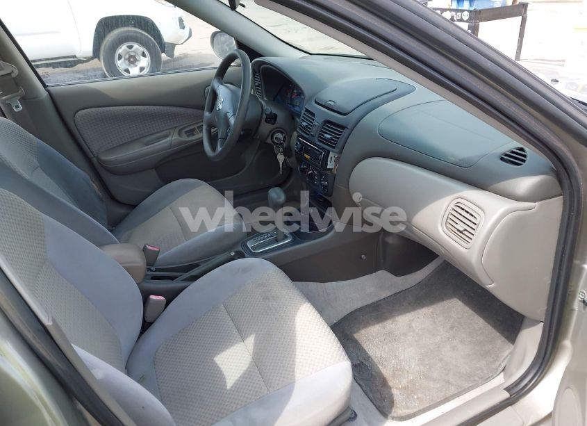 Photo 5 of 2006 Nissan Sentra (VIN 3N1CC51D26L527297)