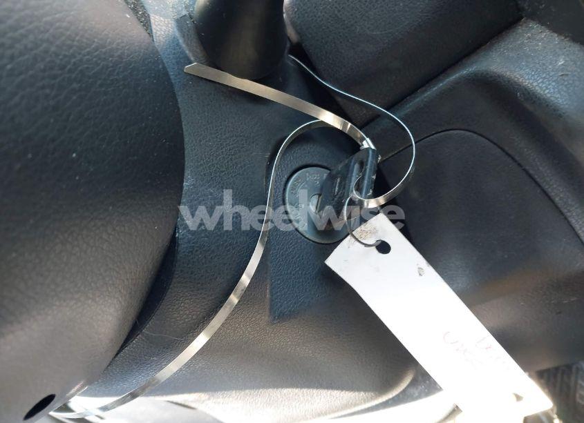 Photo 11 of 2014 Nissan Versa NOTE S (SR) (VIN 3N1CE2CP0EL388380)