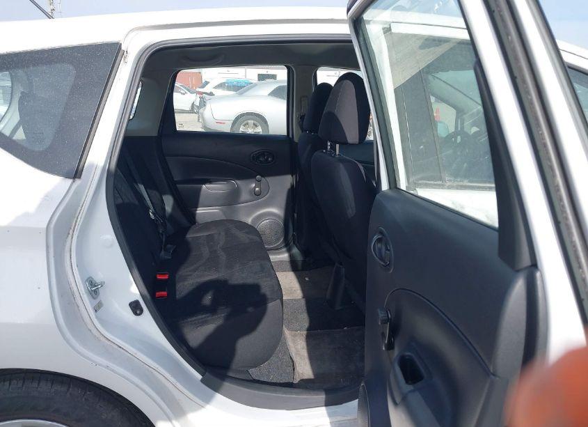 Photo 8 of 2014 Nissan Versa NOTE S PLUS (VIN 3N1CE2CP0EL388783)