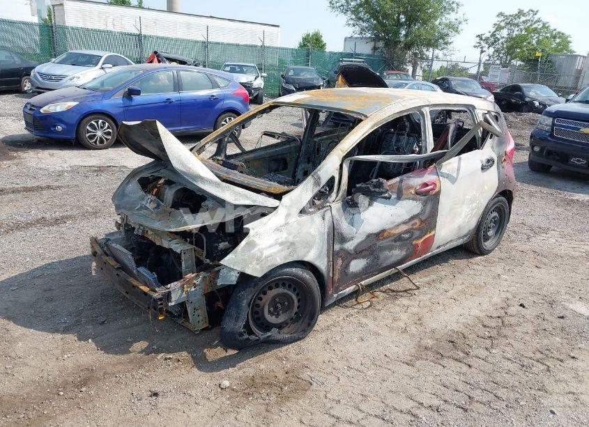 Photo 2 of 2014 Nissan Versa NOTE S PLUS (VIN 3N1CE2CP0EL402715)