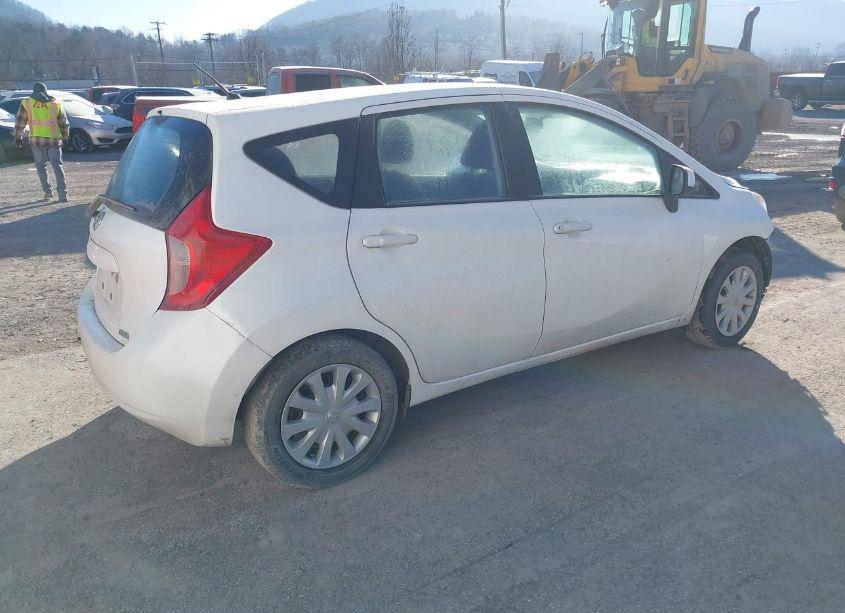 Photo 4 of 2014 Nissan Versa NOTE S PLUS (VIN 3N1CE2CP0EL425895)