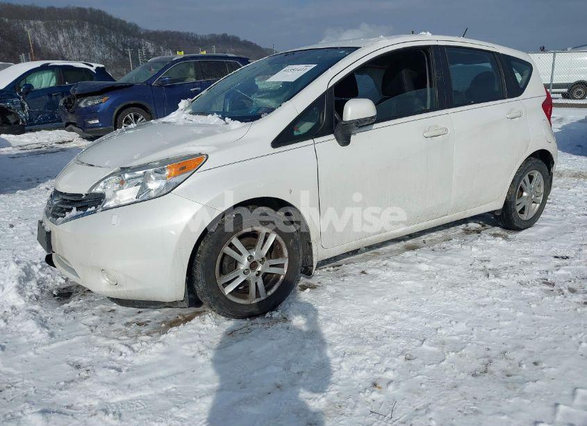 Photo 2 of 2014 Nissan Versa NOTE SV (VIN 3N1CE2CP0EL437674)