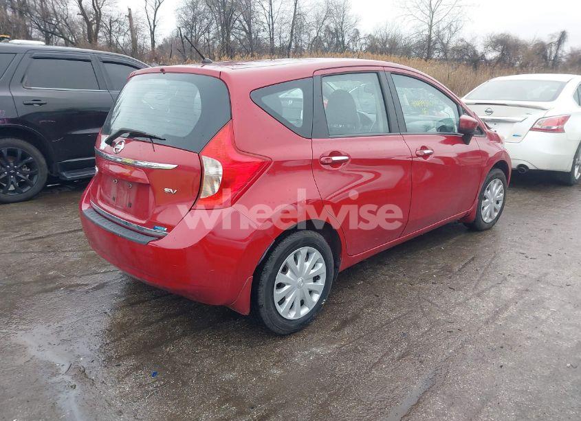 Photo 4 of 2015 Nissan Versa NOTE SV (VIN 3N1CE2CP0FL350522)
