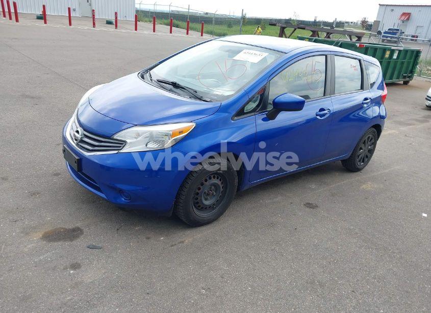 Photo 2 of 2015 Nissan Versa NOTE SV (VIN 3N1CE2CP0FL365795)