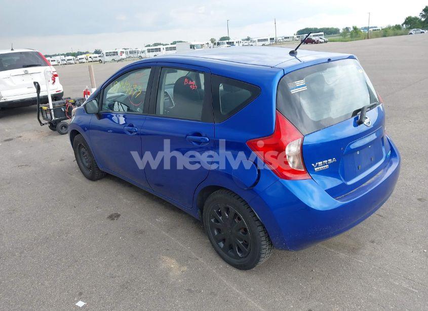 Photo 3 of 2015 Nissan Versa NOTE SV (VIN 3N1CE2CP0FL365795)