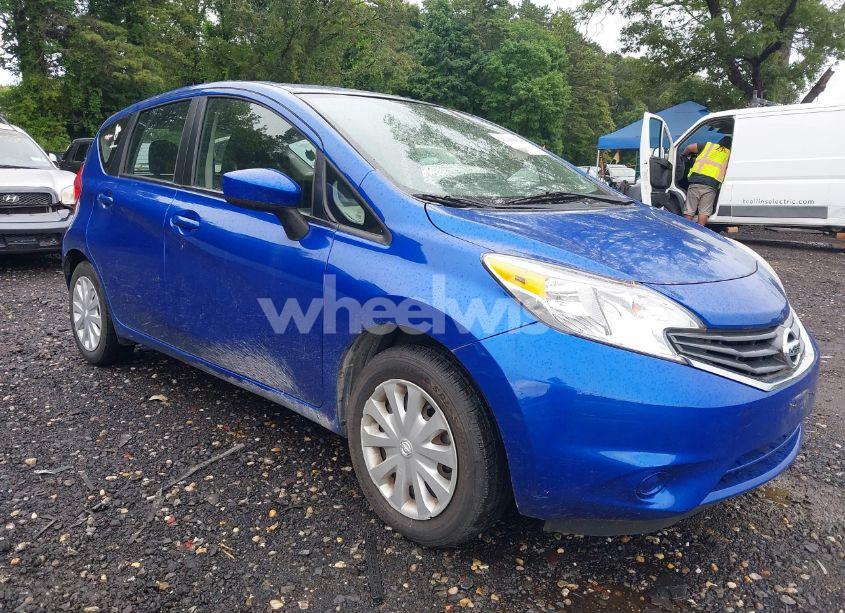 2015 Nissan Versa NOTE S (SR)/S PLUS/SL/SR/SV (VIN 3N1CE2CP0FL380958) main photo