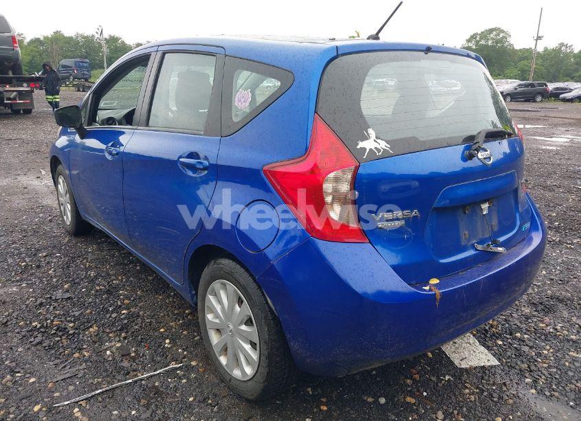 Photo 3 of 2015 Nissan Versa NOTE S (SR)/S PLUS/SL/SR/SV (VIN 3N1CE2CP0FL380958)