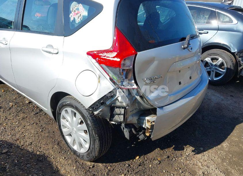 Photo 6 of 2015 Nissan Versa NOTE S (SR)/S PLUS/SL/SR/SV (VIN 3N1CE2CP0FL401890)