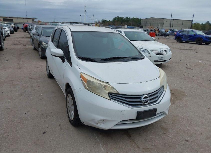 2015 Nissan Versa NOTE S PLUS (VIN 3N1CE2CP0FL448207) main photo