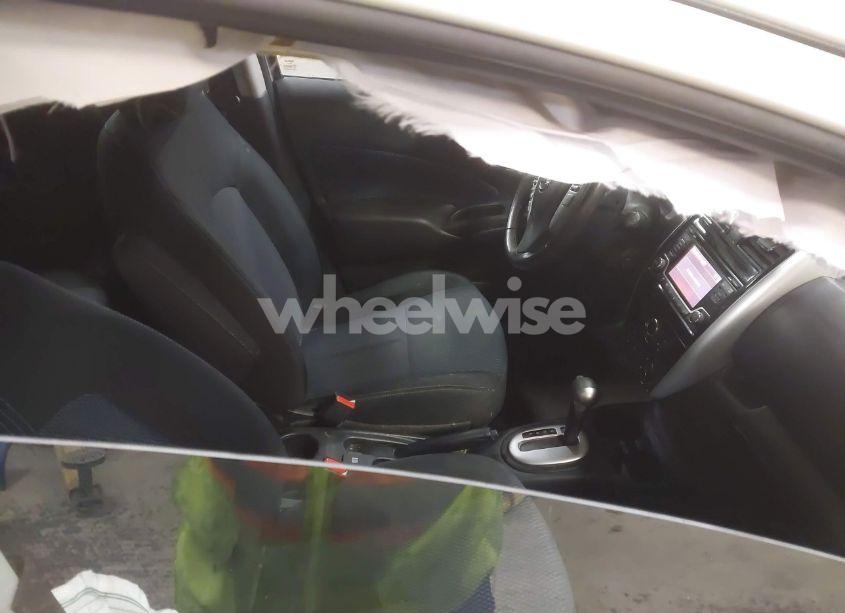 Photo 5 of 2016 Nissan Versa NOTE S (SR)/S PLUS/SL/SR/SV (VIN 3N1CE2CP0GL352952)