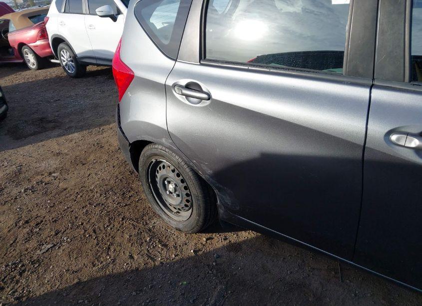 Photo 13 of 2016 Nissan Versa NOTE SV (VIN 3N1CE2CP0GL387488)