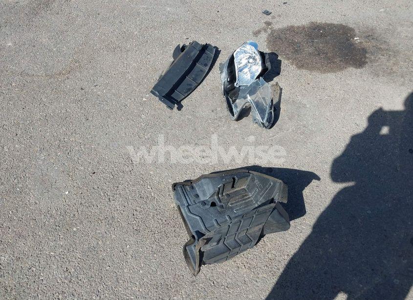 Photo 12 of 2016 Nissan Versa NOTE (VIN 3N1CE2CP0GL389919)