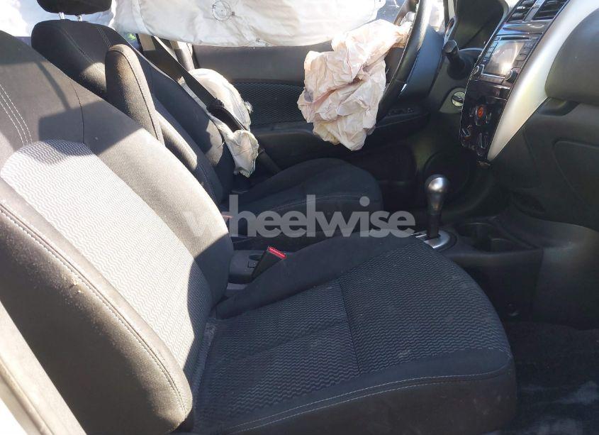 Photo 5 of 2016 Nissan Versa NOTE SV (VIN 3N1CE2CP0GL395106)