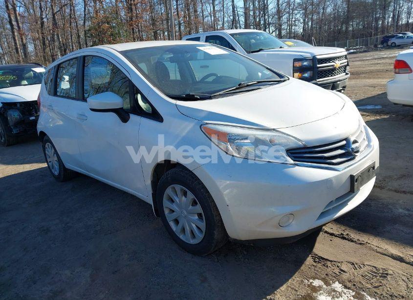 2016 Nissan Versa NOTE SV (VIN 3N1CE2CP0GL399284) main photo